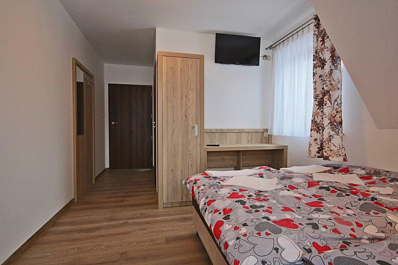 Dw Lassakowka Apartment Suche Bagian luar foto