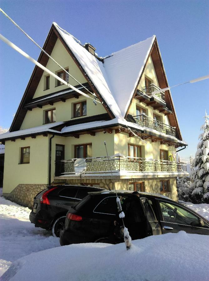 Dw Lassakowka Apartment Suche Bagian luar foto